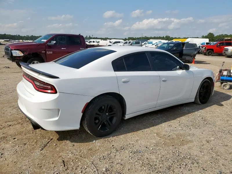 2016 DODGE CHARGER SE  