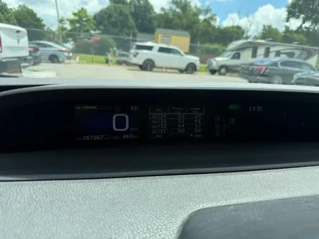2016 TOYOTA PRIUS   