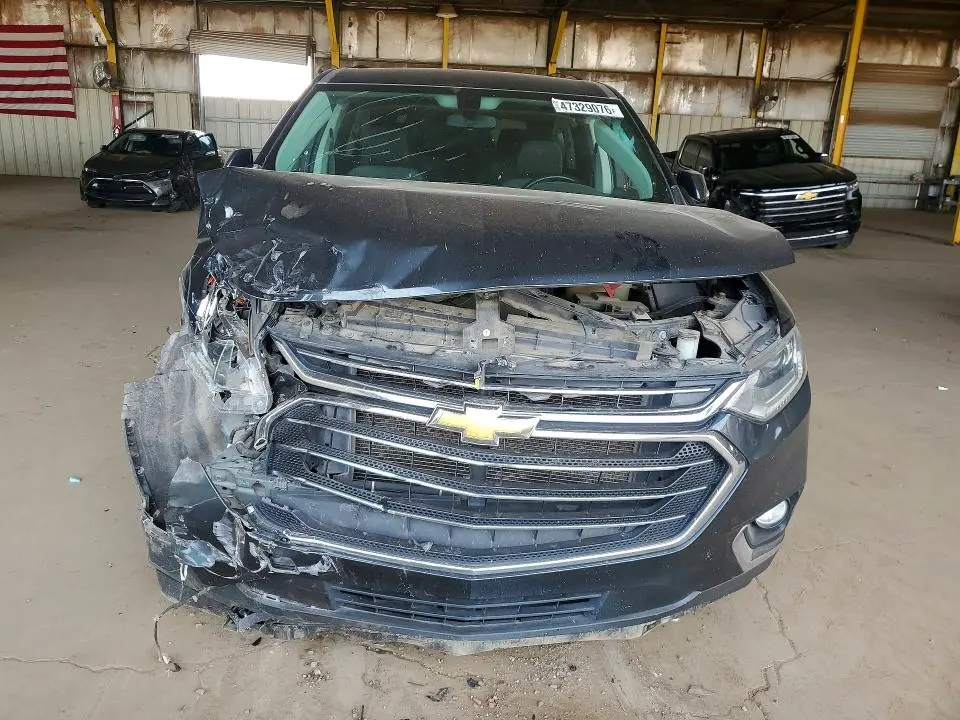 2020 CHEVROLET TRAVERSE LT  