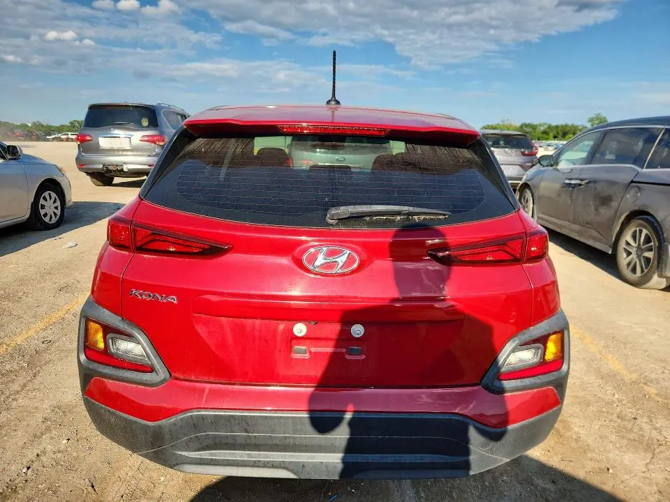 2021 HYUNDAI KONA SE  