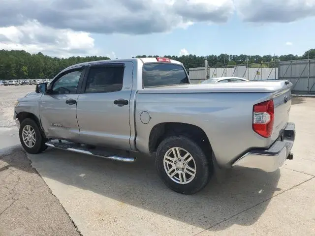 2016 TOYOTA TUNDRA CREWMAX SR5  