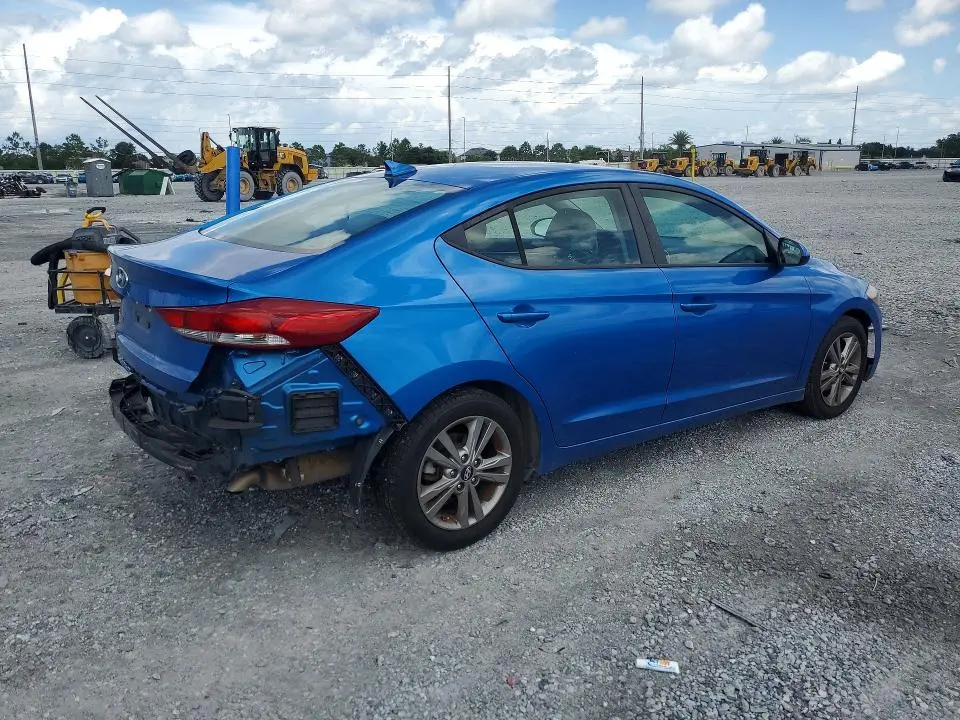 2018 HYUNDAI ELANTRA SEL  
