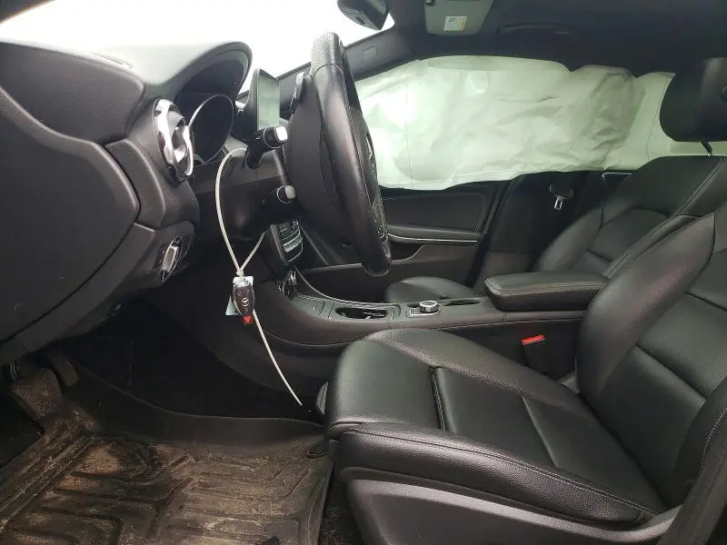 2020 MERCEDES-BENZ GLA 250 4MATIC  