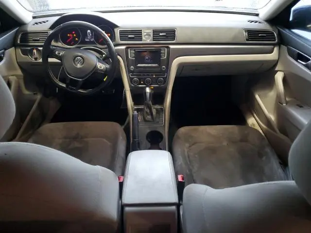 2016 VOLKSWAGEN PASSAT S  
