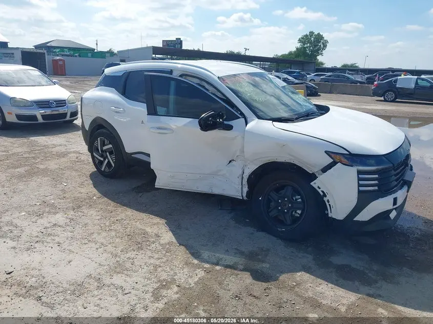 2026 NISSAN KICKS SV