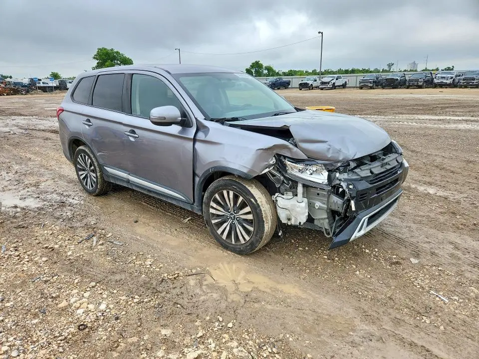 2019 MITSUBISHI OUTLANDER   