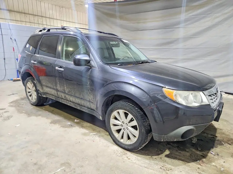 2013 SUBARU FORESTER 2.5X PREMIUM  