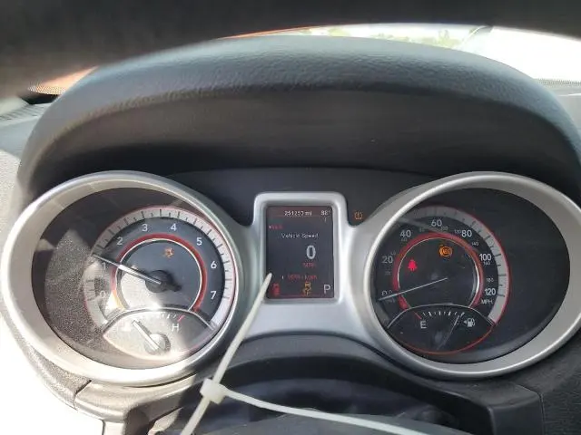 2011 DODGE JOURNEY MAINSTREET  