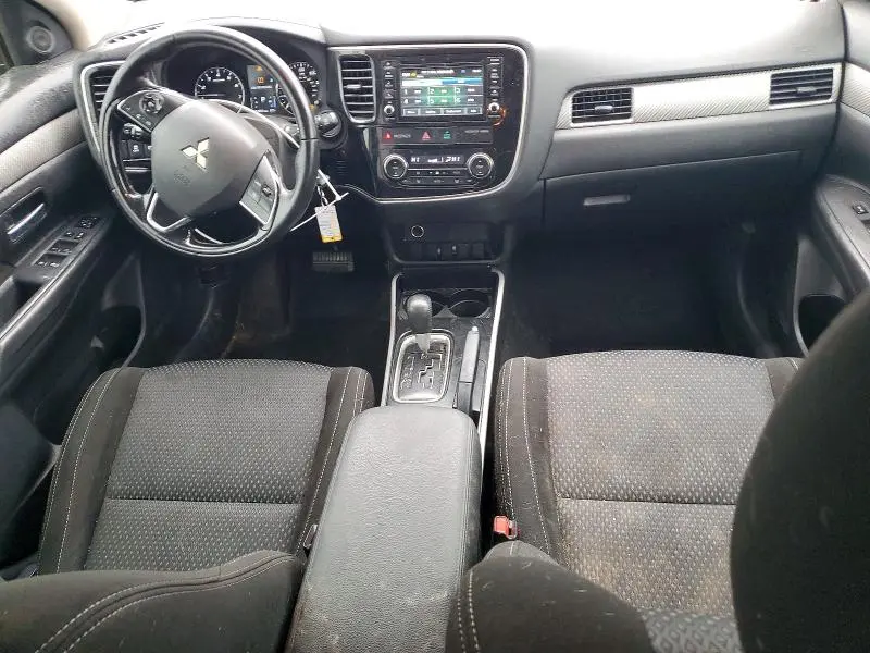 2017 MITSUBISHI OUTLANDER ES  