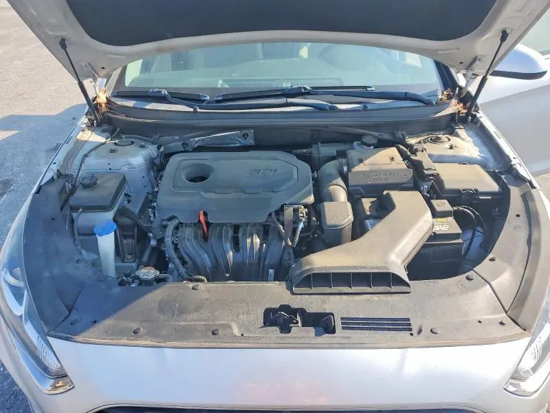 2019 HYUNDAI SONATA SE  