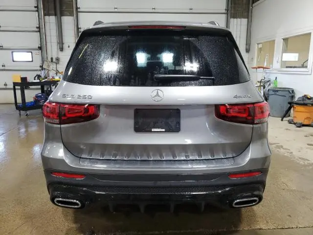 2023 MERCEDES-BENZ GLB 250 4MATIC  