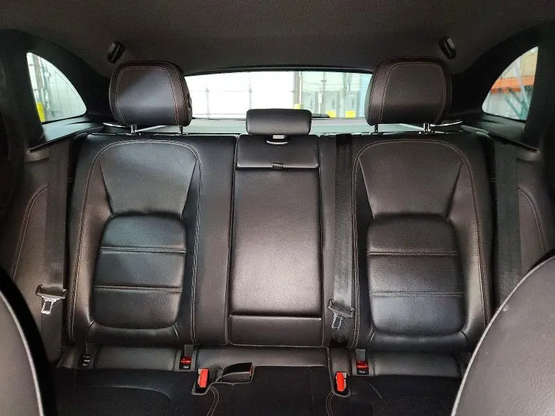 2017 JAGUAR F-PACE PRESTIGE  