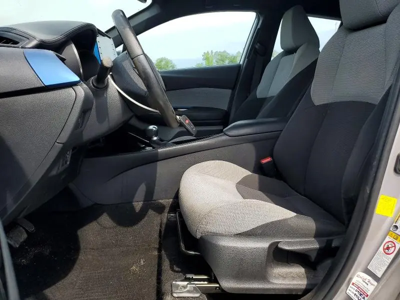 2019 TOYOTA C-HR   