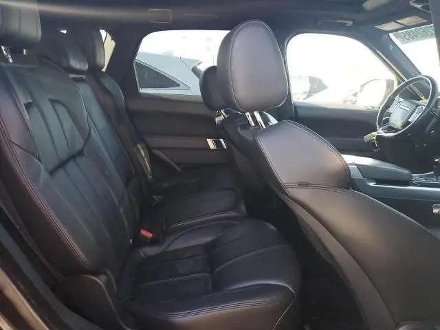 2014 LAND ROVER RANGE ROVER SPORT SE  