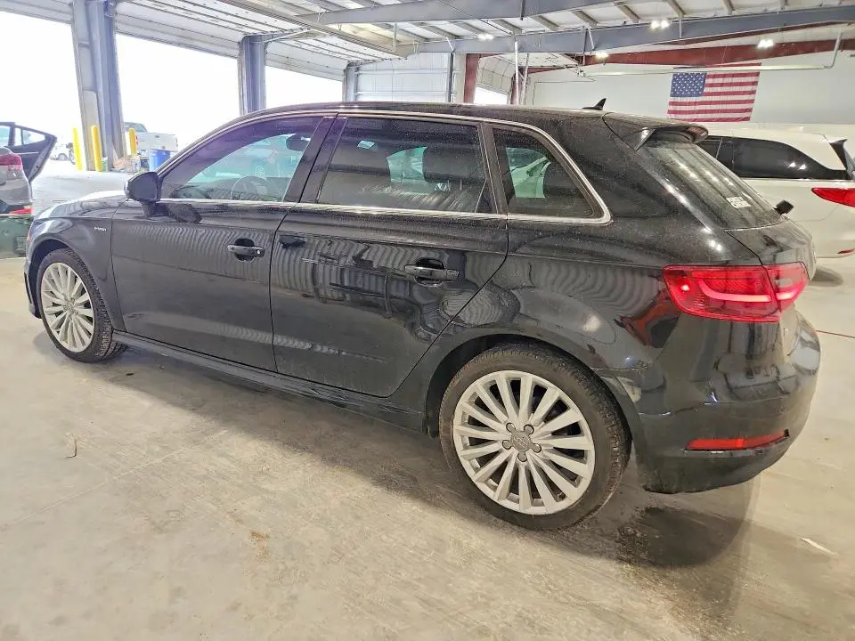 2016 AUDI A3 E-TRON PREMIUM PLUS  