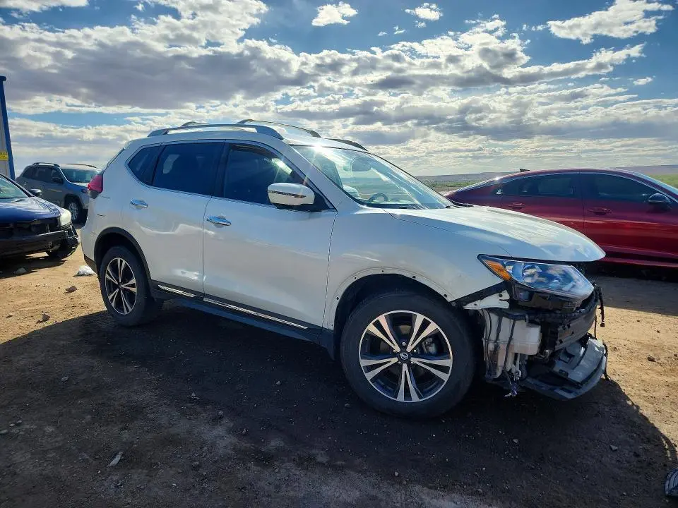 2017 NISSAN ROGUE S  