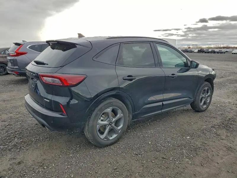 2024 FORD ESCAPE ST LINE  