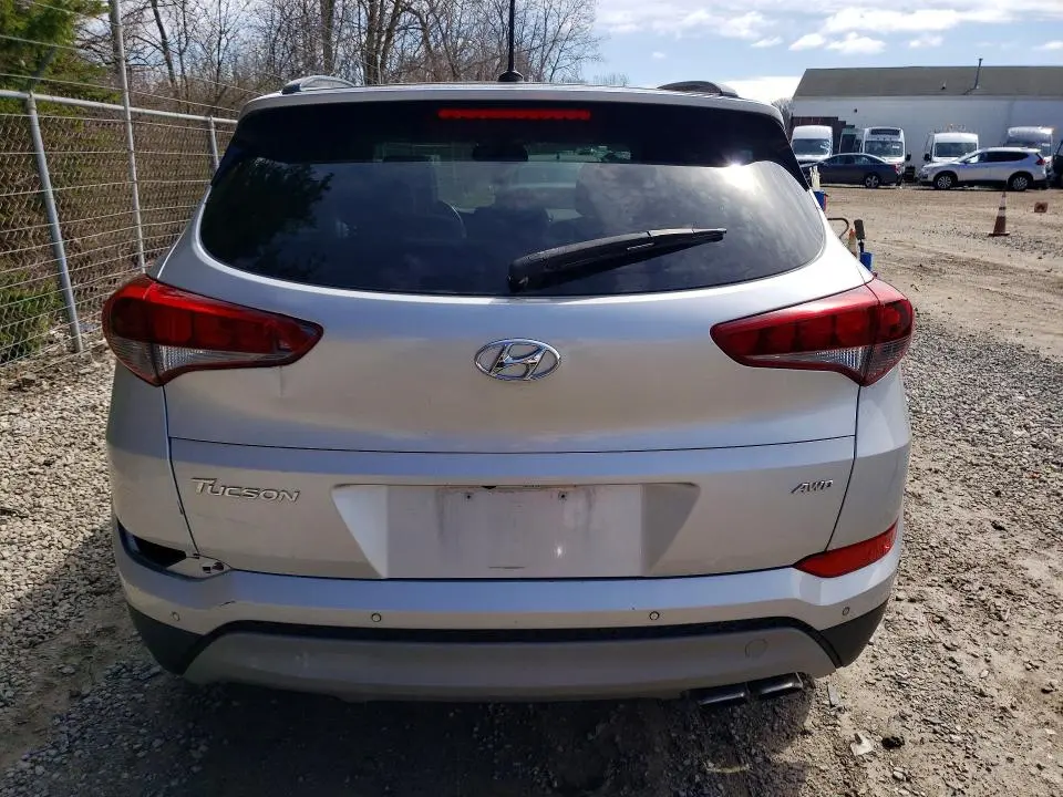 2017 HYUNDAI TUCSON VALUE  
