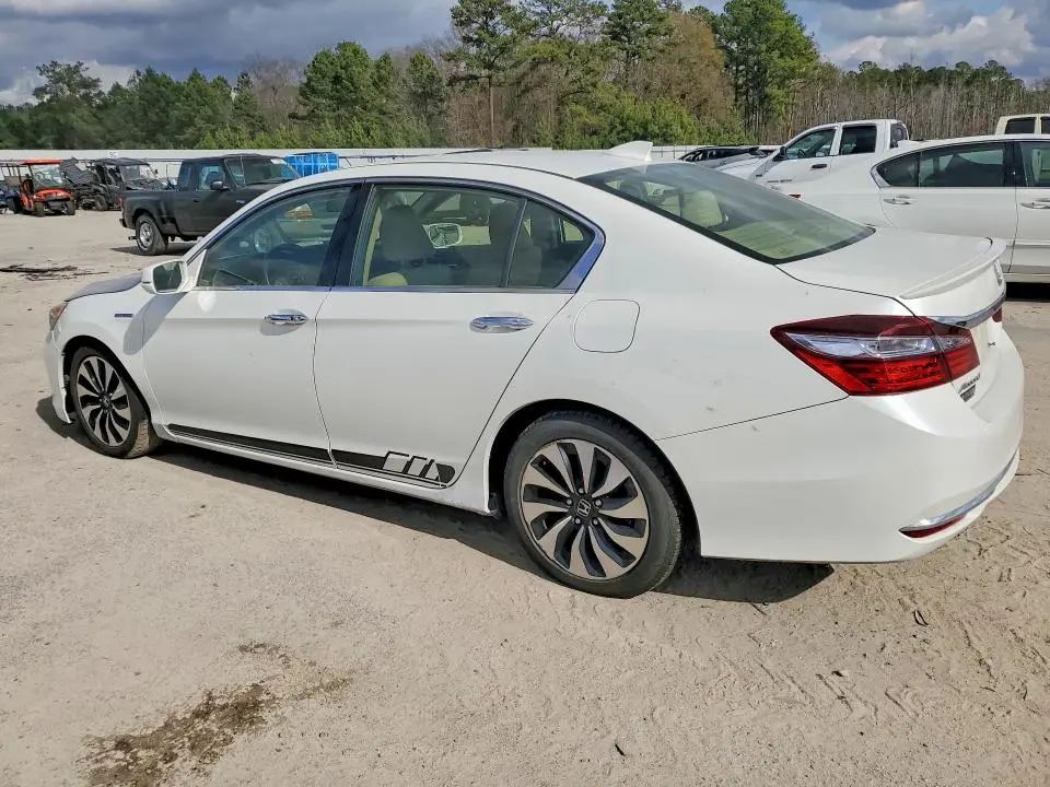 2017 HONDA ACCORD HYBRID  