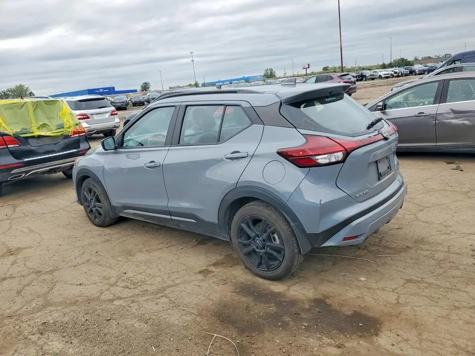 2023 NISSAN KICKS SR  
