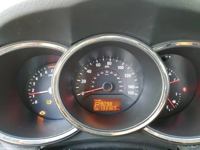 2012 KIA SORENTO BASE  