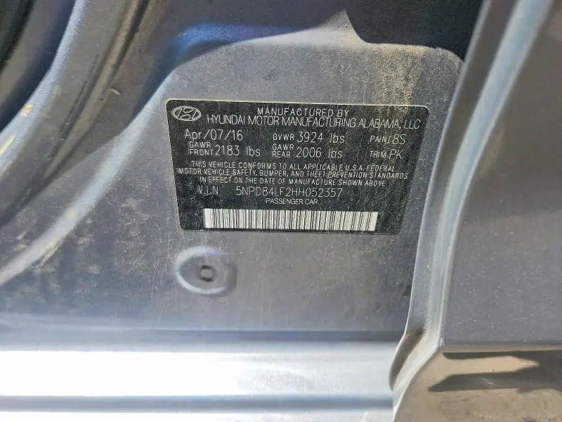 2017 HYUNDAI ELANTRA SE  