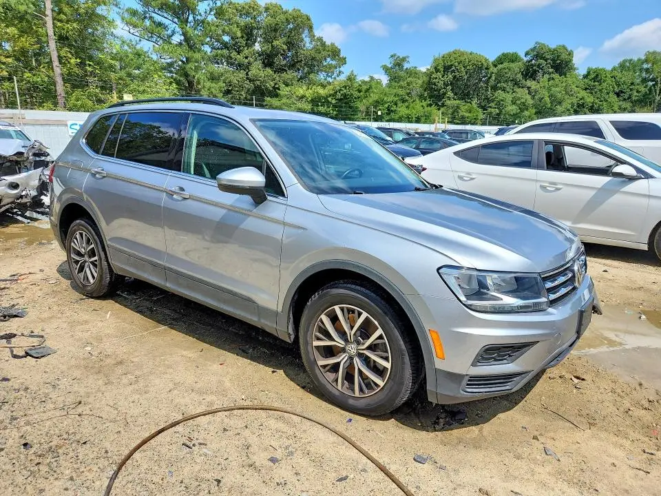 2019 VOLKSWAGEN TIGUAN SE  