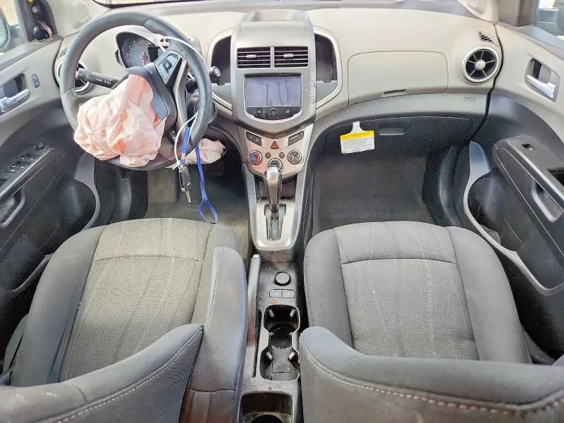2015 CHEVROLET SONIC LT  