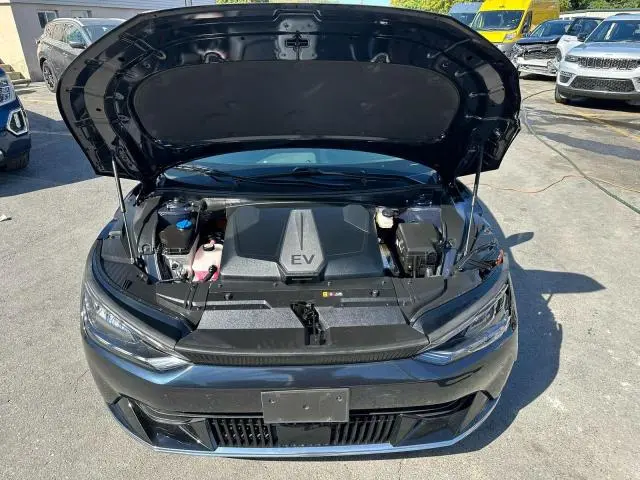 2023 KIA EV6 LIGHT  