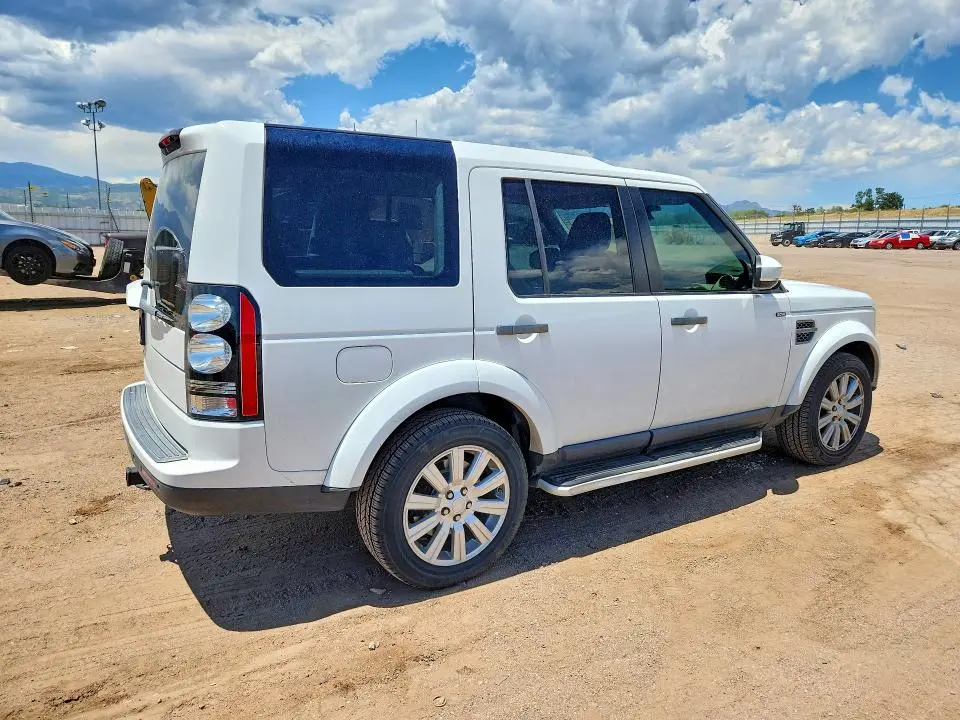 2015 LAND ROVER LR4   