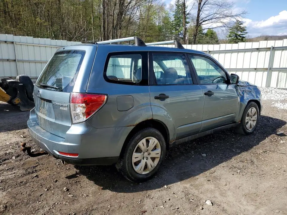 2010 SUBARU FORESTER 2.5X  