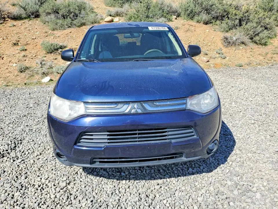 2014 MITSUBISHI OUTLANDER ES  