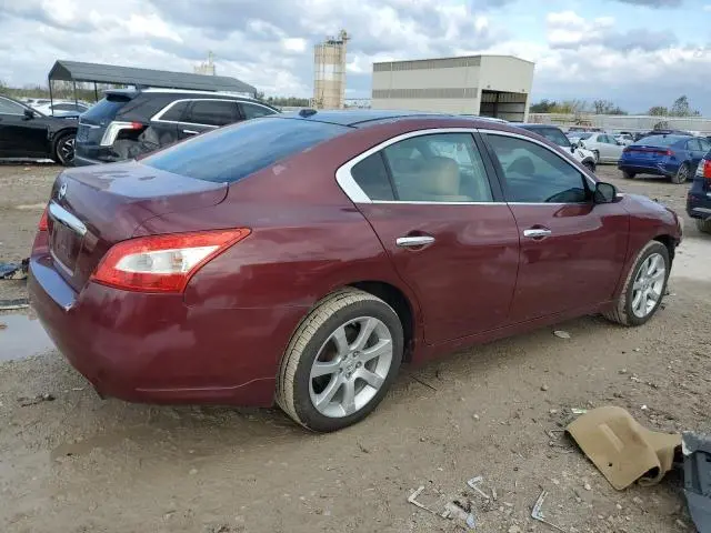 2011 NISSAN MAXIMA S  