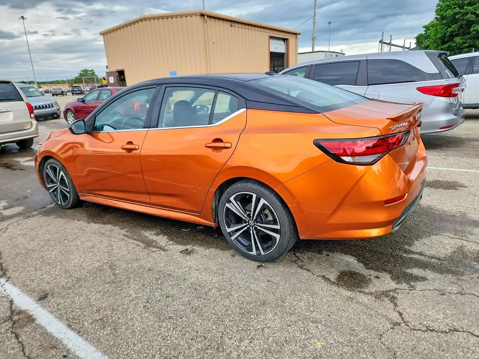 2022 NISSAN SENTRA SR  