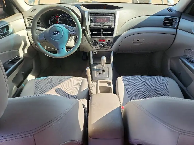 2010 SUBARU FORESTER XS  