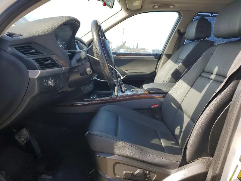 2010 BMW X5 XDRIVE30I  