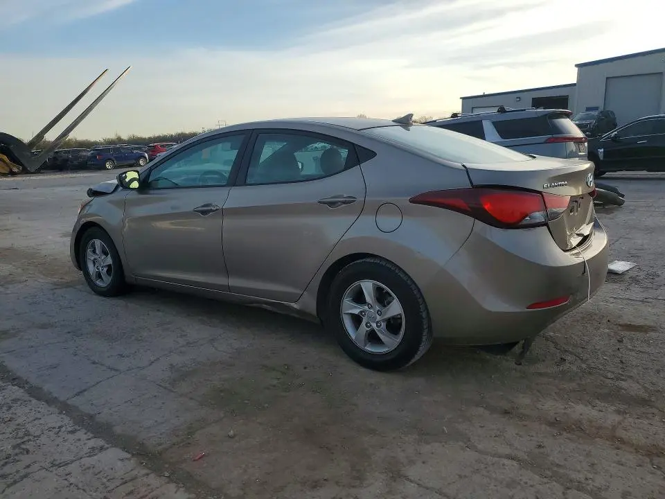 2014 HYUNDAI ELANTRA SE  
