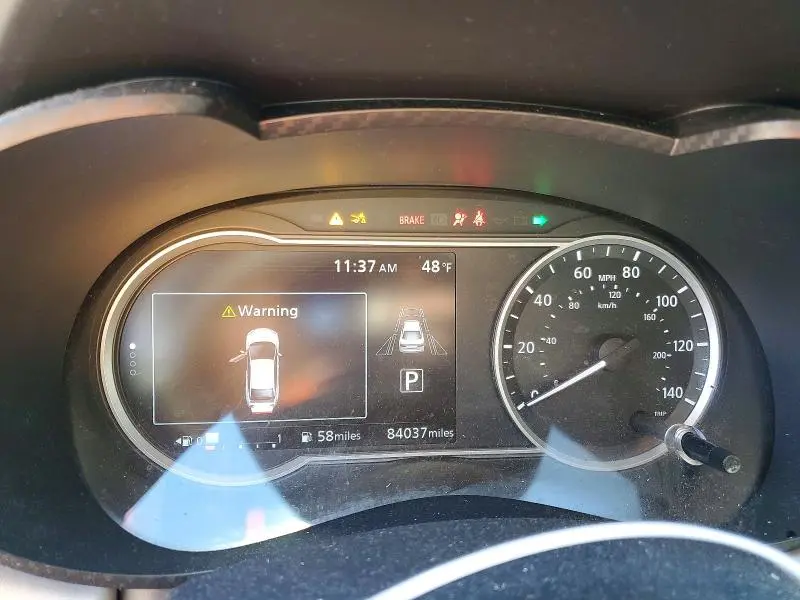 2020 NISSAN VERSA SV  