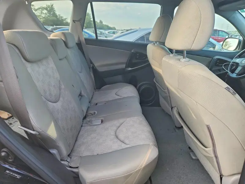 2010 TOYOTA RAV4 BASE  