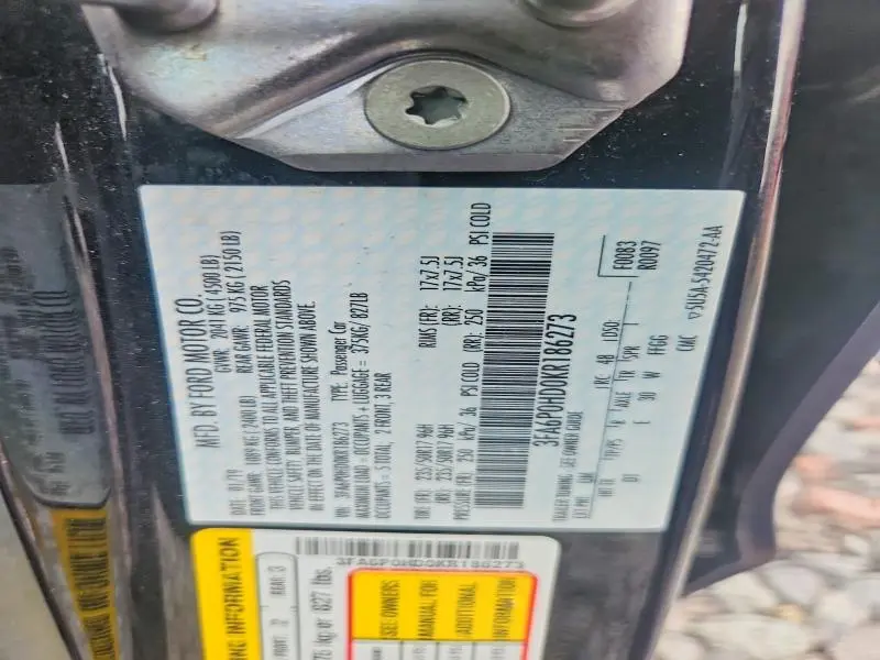 2019 FORD FUSION SE  