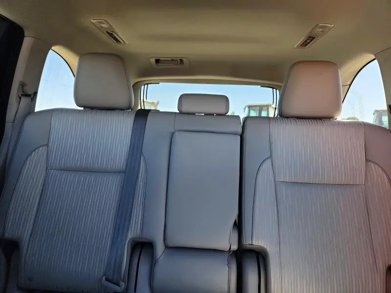 2016 TOYOTA HIGHLANDER LE PLUS  