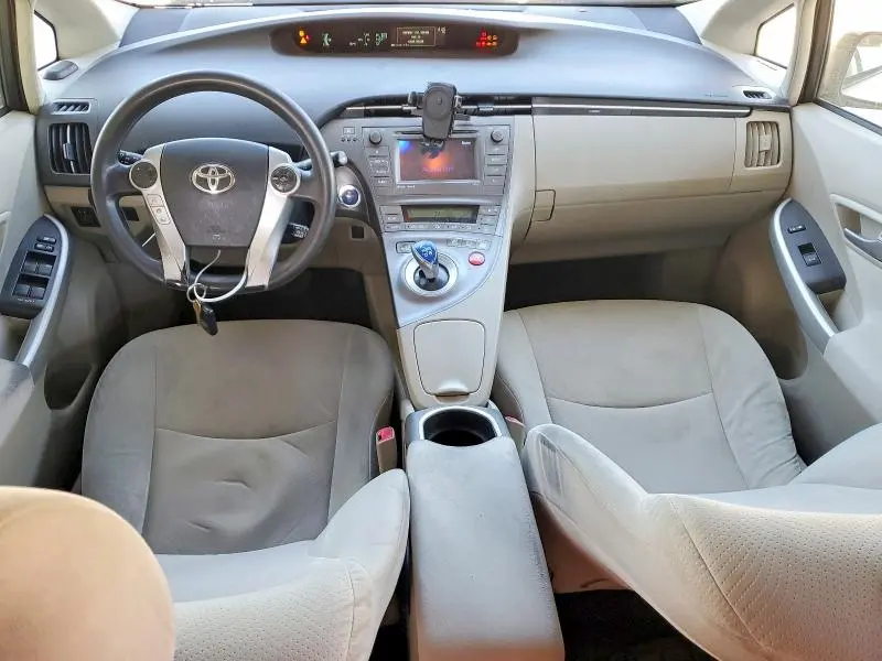 2012 TOYOTA PRIUS THREE  