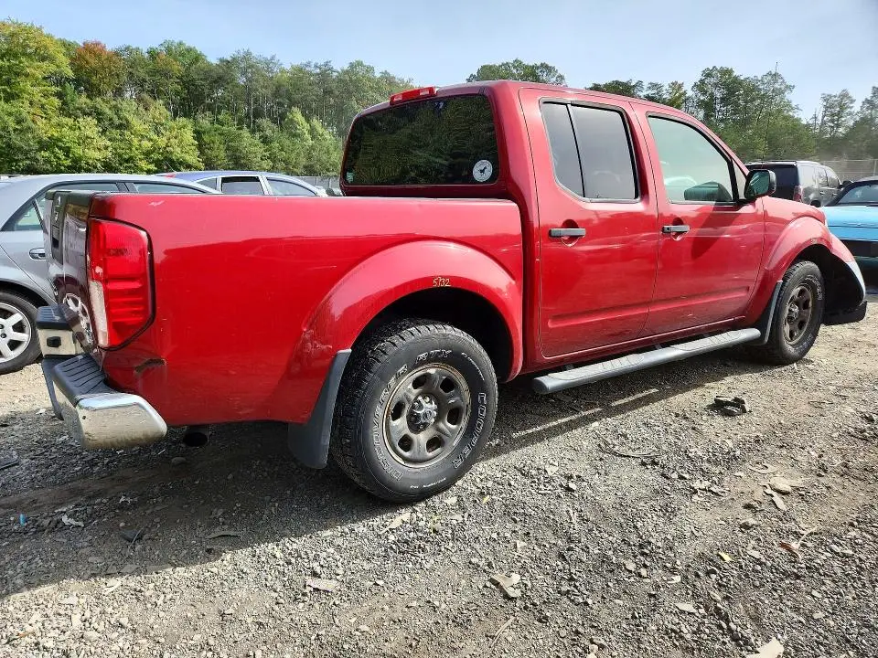 2011 NISSAN FRONTIER S  