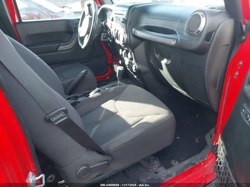 2017 JEEP WRANGLER UNLIMITED SPORT 4X4