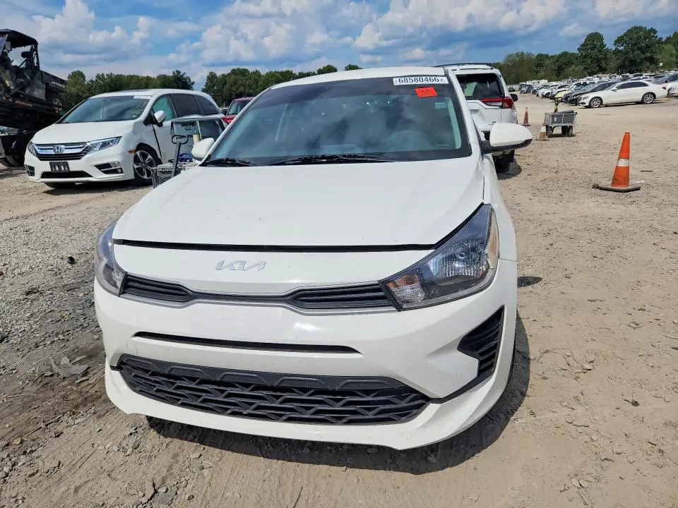 2023 KIA RIO LX  