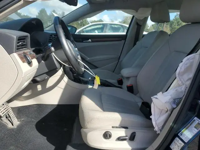 2020 VOLKSWAGEN PASSAT SEL  