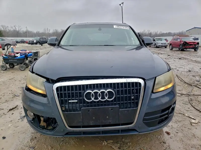 2010 AUDI Q5 PREMIUM  