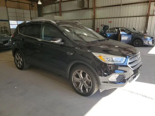 2017 FORD ESCAPE TITANIUM  