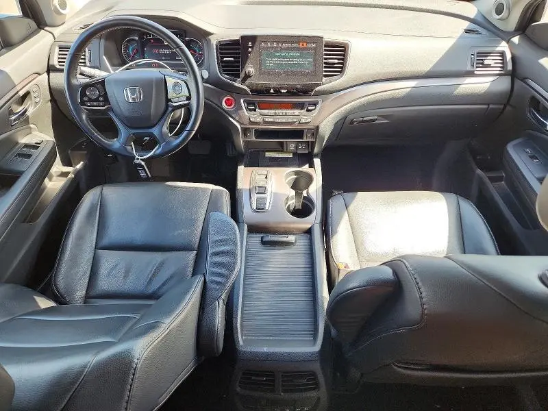 2022 HONDA PILOT SE  