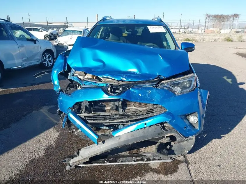 2016 TOYOTA RAV4 HYBRID XLE